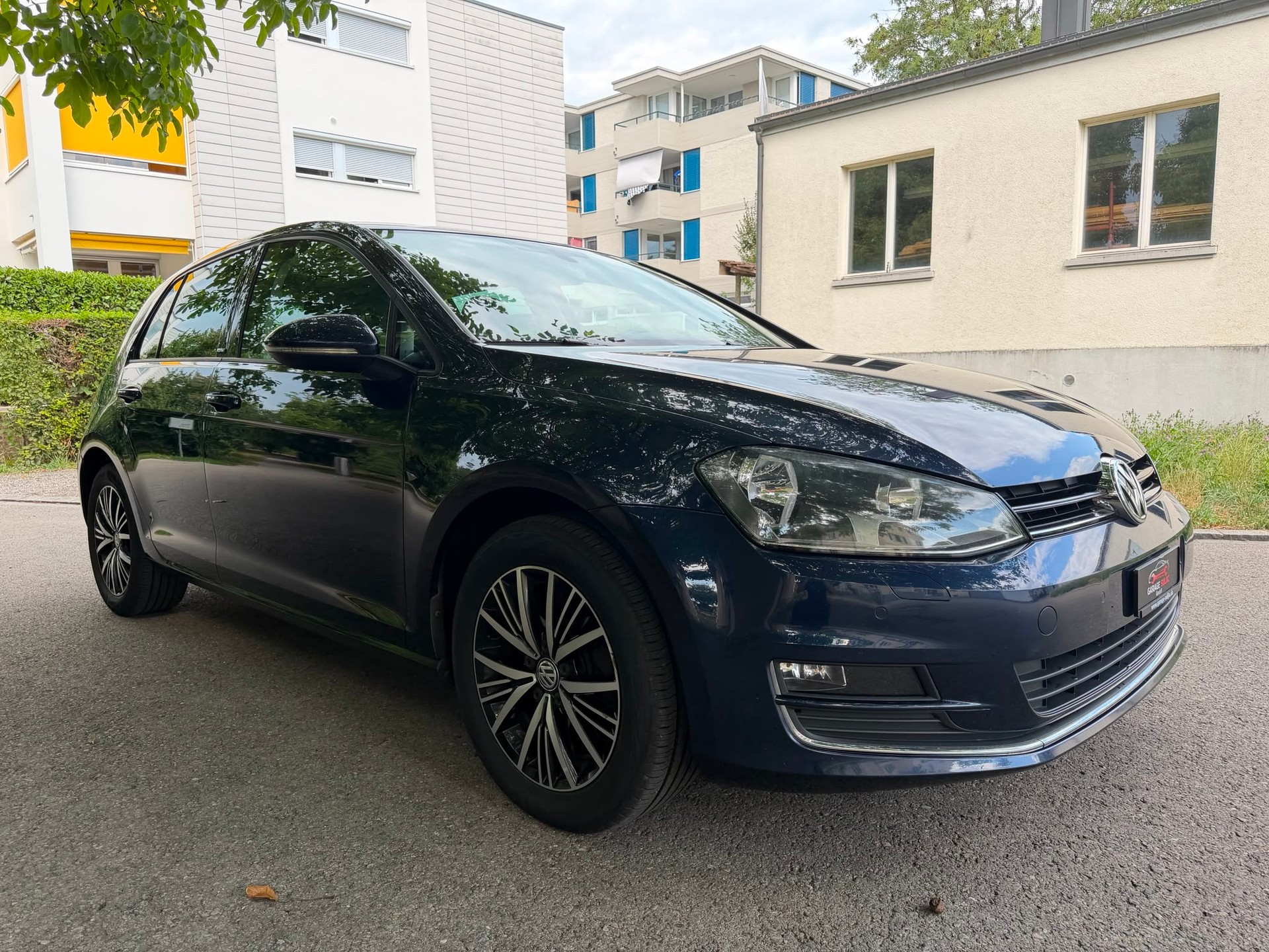 VW Golf 2.0 TDI Comfortline DSG-showroom-element-2