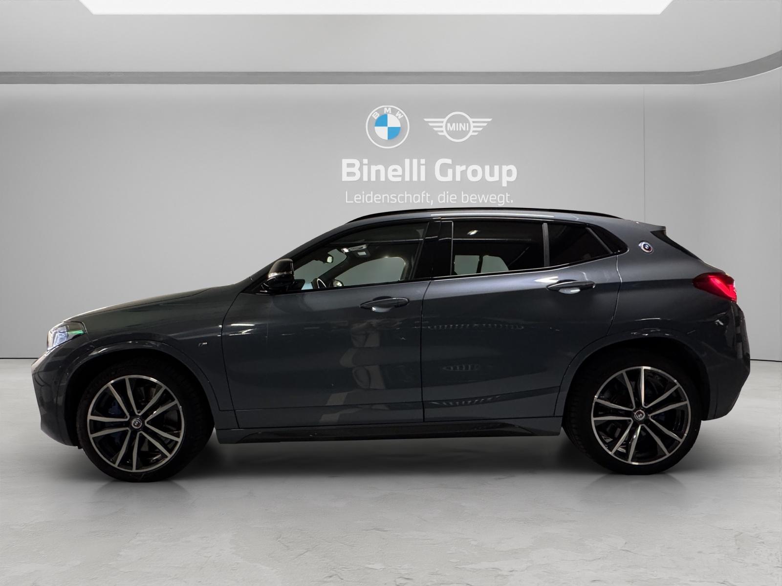 BMW X2 M35i-showroom-element-1
