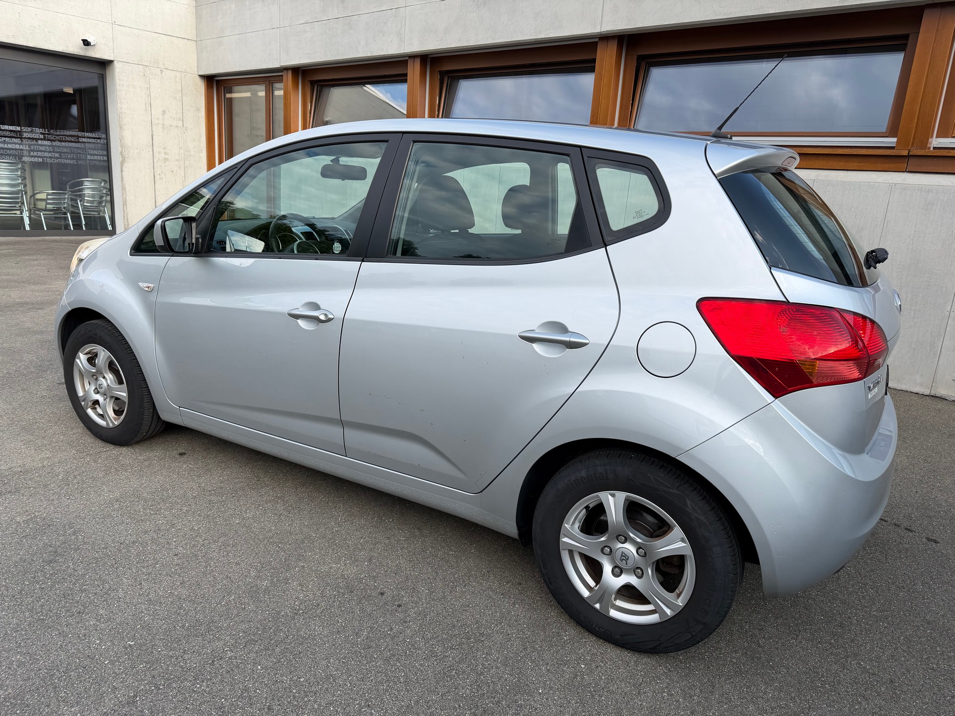 KIA 1.6 CVVT Trend