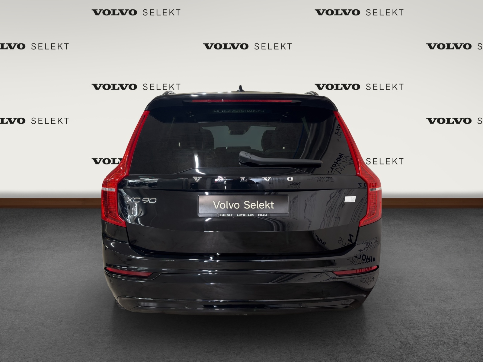 VOLVO XC90 2.0 T8 TE R-Design 7P. eAWD-showroom-element-3