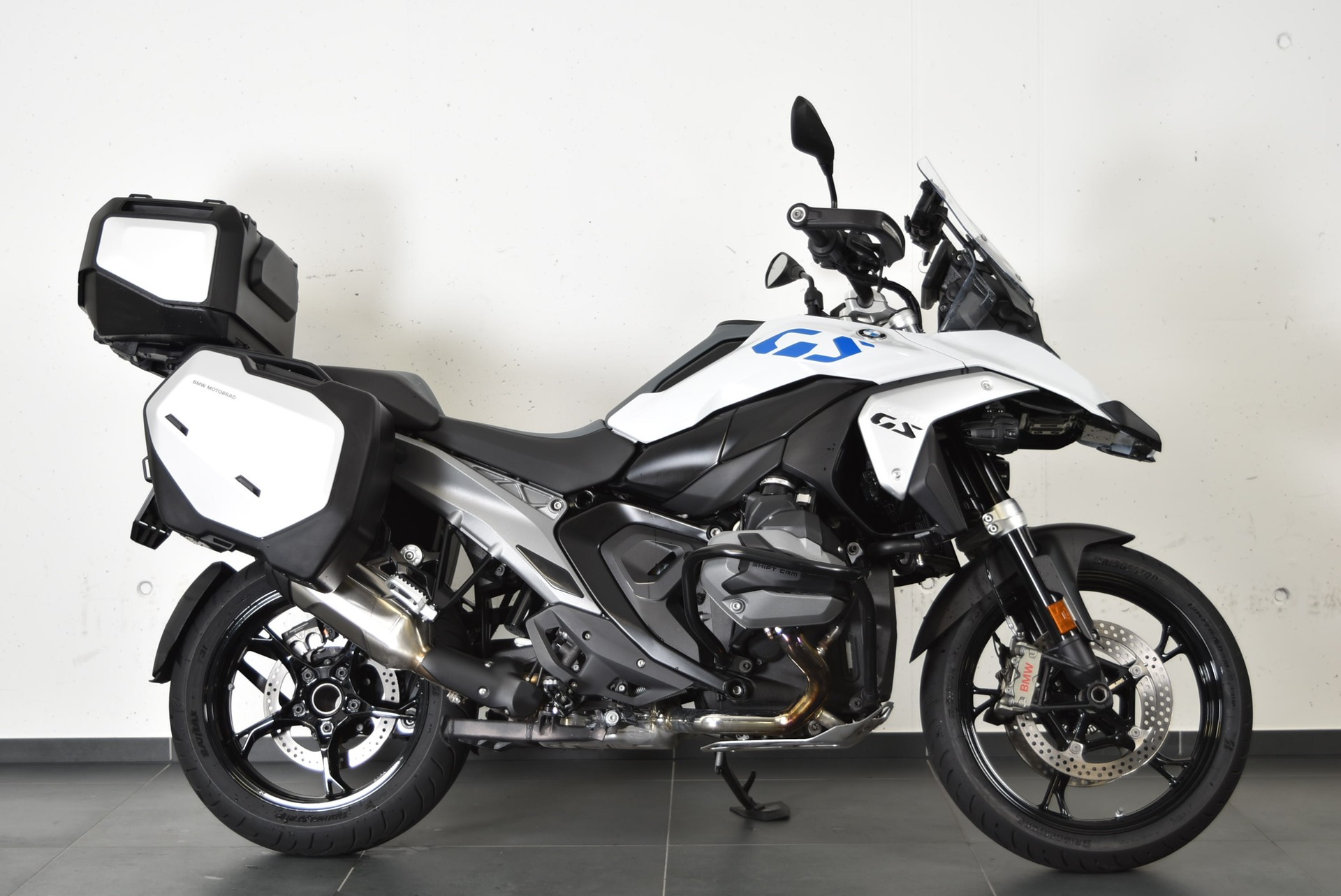 BMW R 1300 GS-image-3