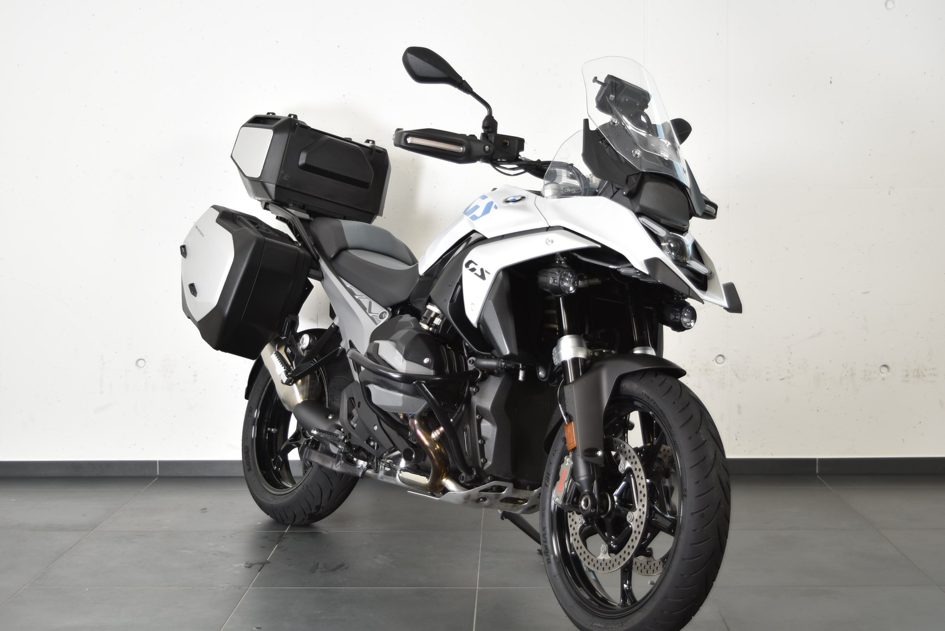 BMW R 1300 GS-image-2