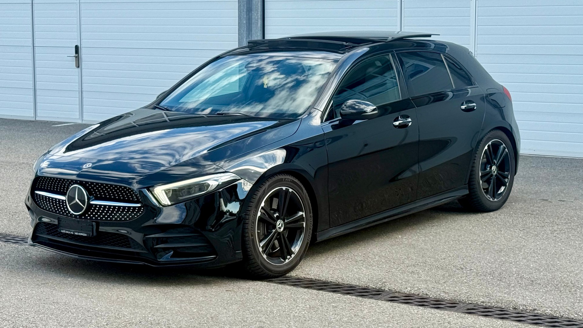 MERCEDES-BENZ A 250 4Matic AMG Line 4Matic 7G-DCT-showroom-element-1