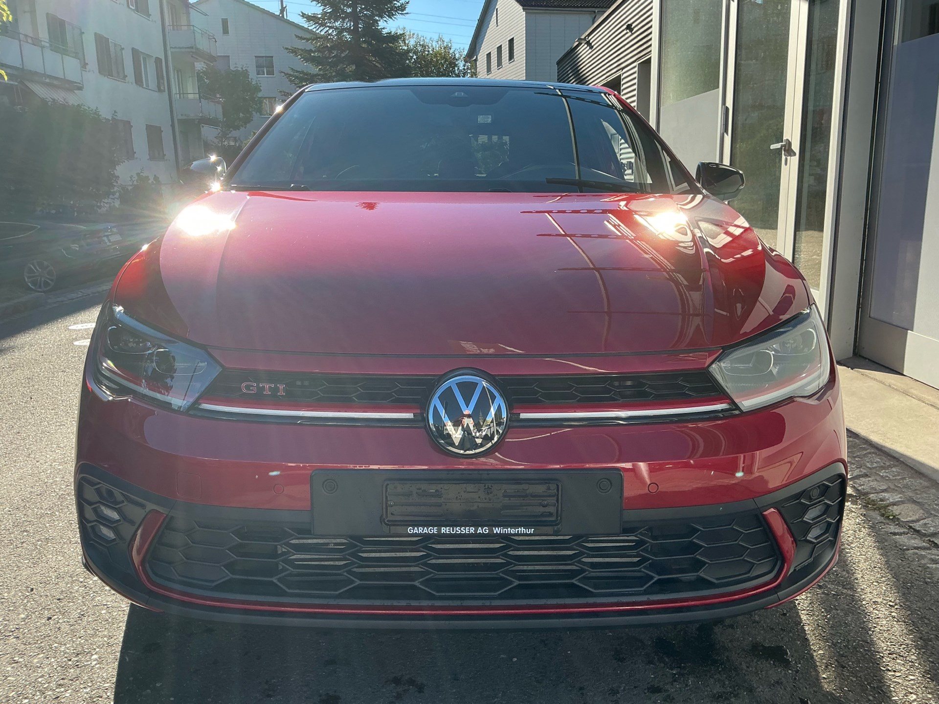 VW Polo GTI 2.0 TSI DSG *** PANORAMAGLASDACH & NAVI DISCOVER PRO ***-showroom-element-1