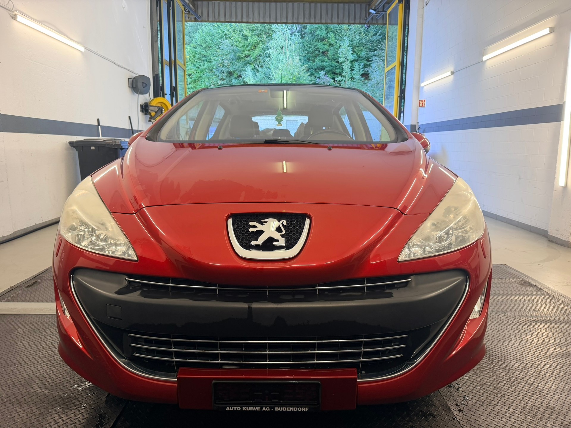 PEUGEOT 308 1.6 16V T GT 175-showroom-element-1