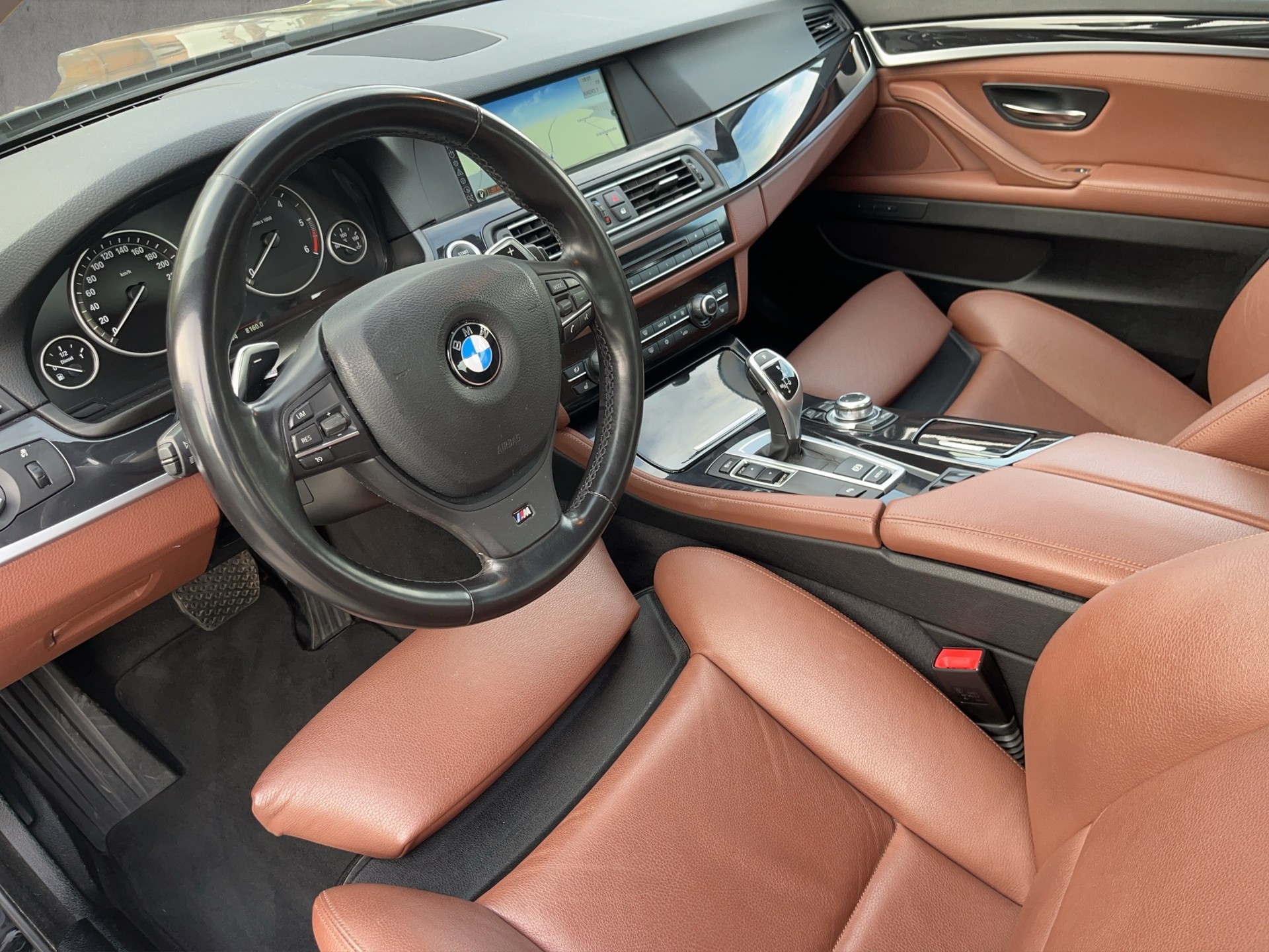 BMW 520d Steptronic-image-9