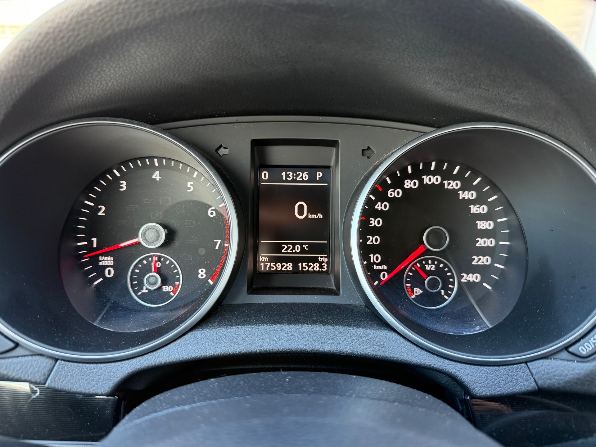 VW Golf Cabrio 1.4 TSI DSG-image-10