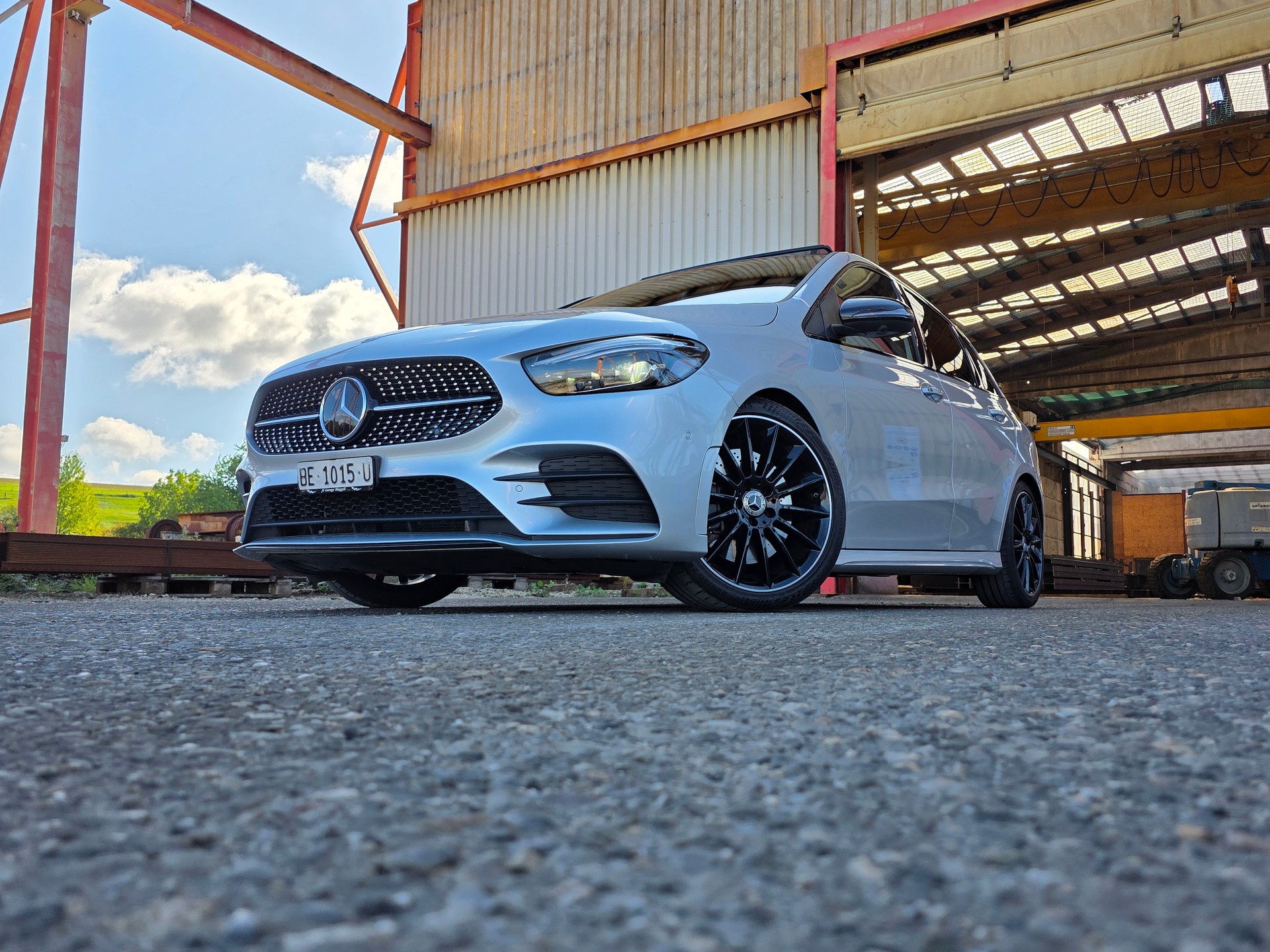 MERCEDES-BENZ B 250 4Matic AMG Line / Neu ab Mfk / AHK 1800kg-image-7