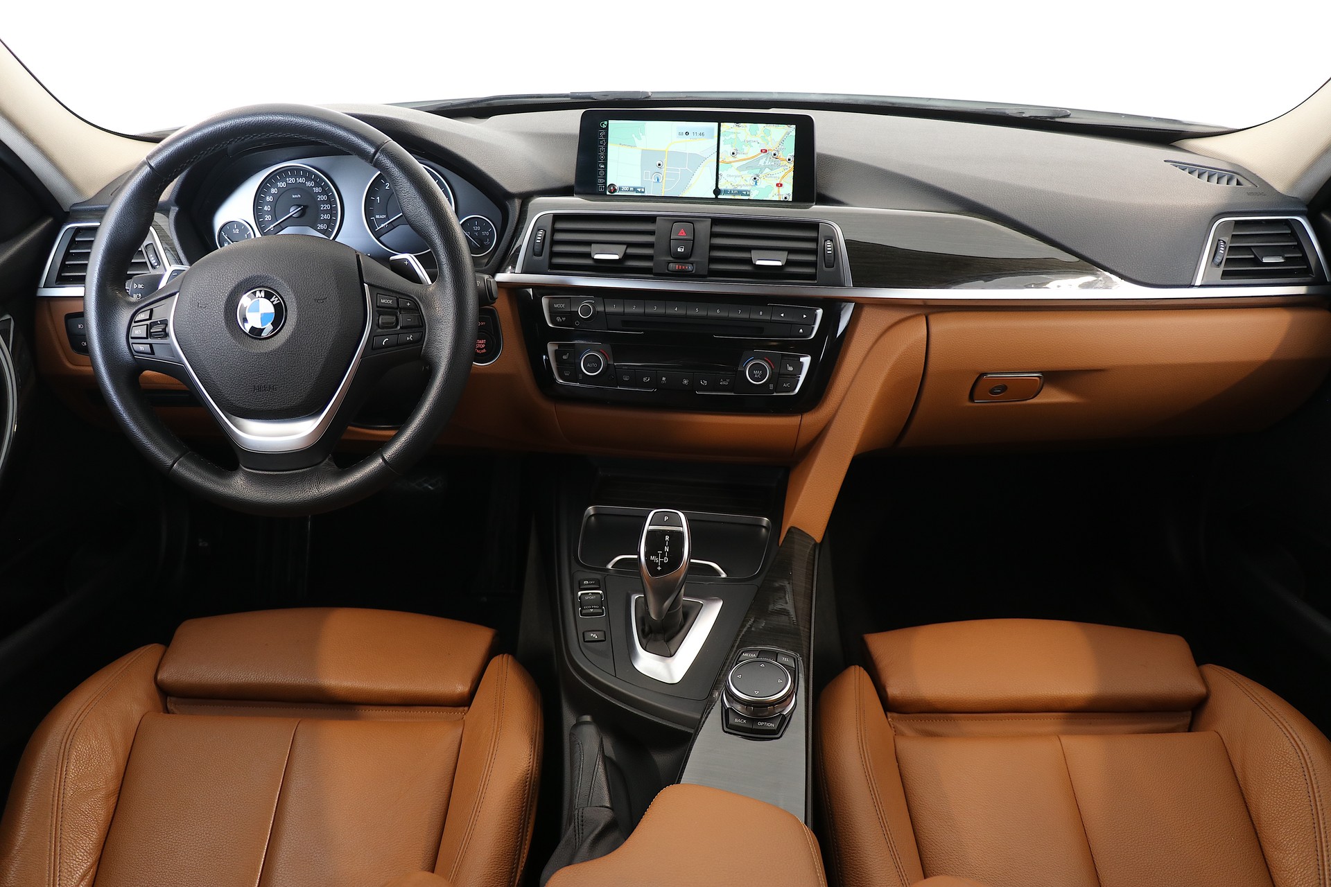BMW 340i xDrive Touring Luxury Line Steptronic-image-8