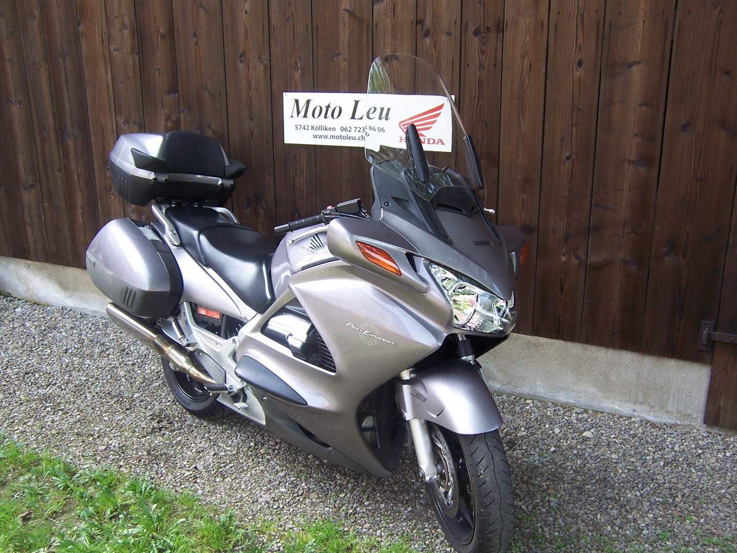 HONDA ST 1300 ABS Pan-European-image-4