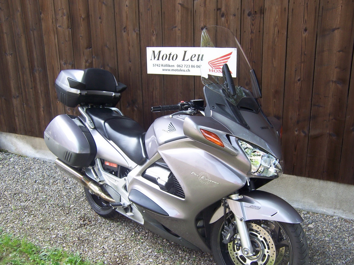 HONDA ST 1300 ABS Pan-European-image-9