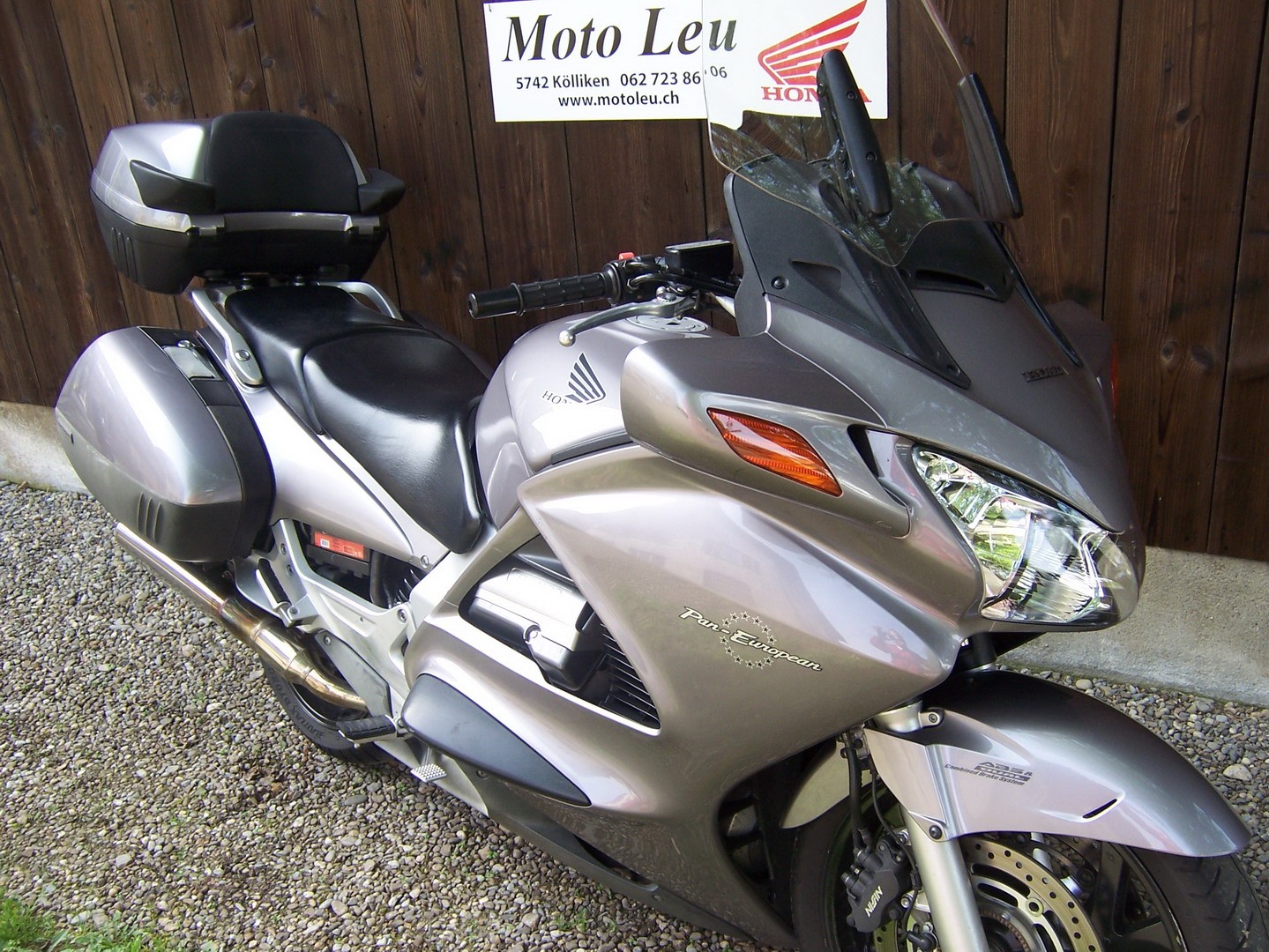 HONDA ST 1300 ABS Pan-European-image-8