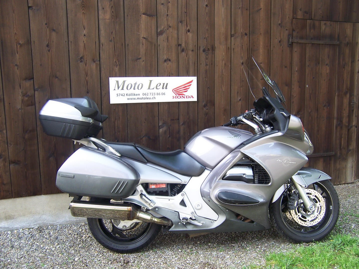HONDA ST 1300 ABS Pan-European-image-10