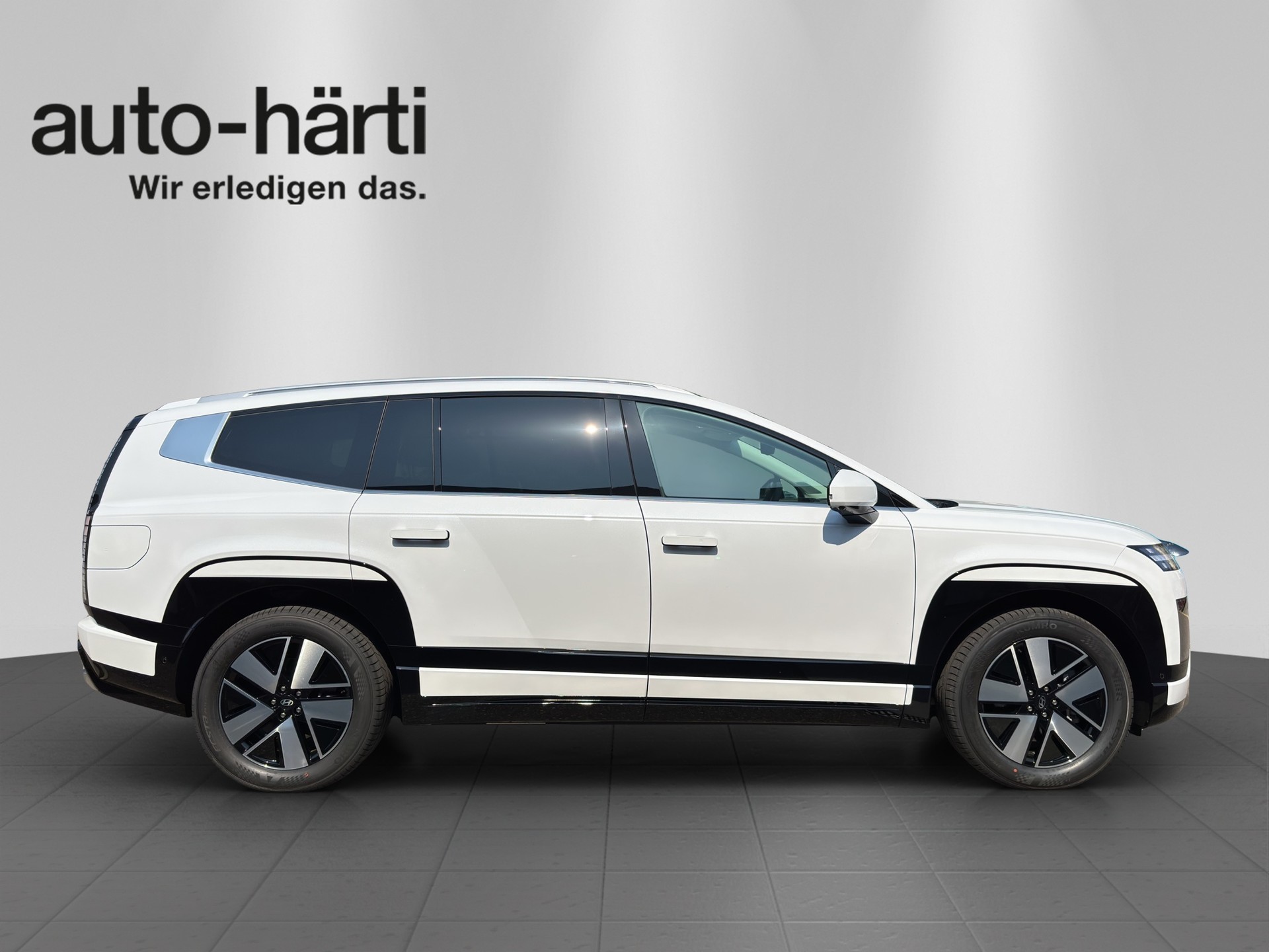 HYUNDAI Ioniq 9 110kWh Vertex 4WD-image-5