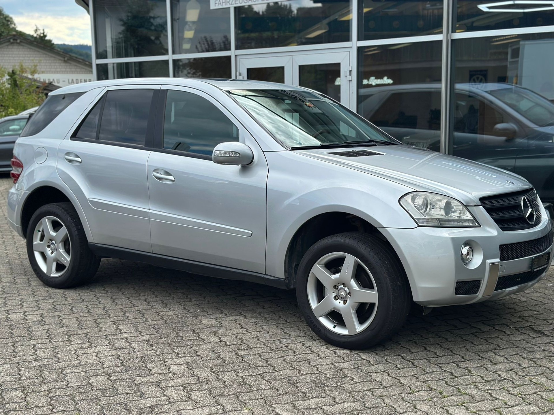MERCEDES-BENZ ML 350 4Matic 7G-Tronic