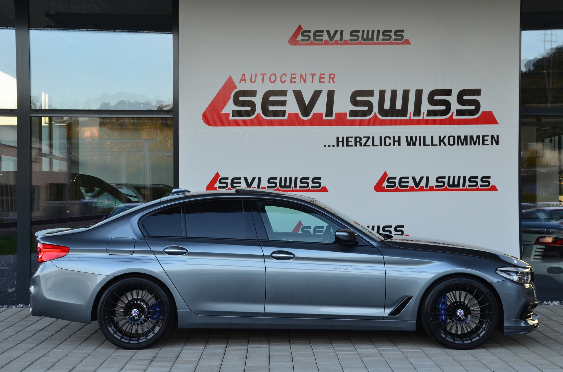 BMW-ALPINA D5 S BiTurbo 3.0d xDrive Switch-Tronic*Frisch ab MFK,1 Jahr oder 20'000km Garantie*-showroom-element-3