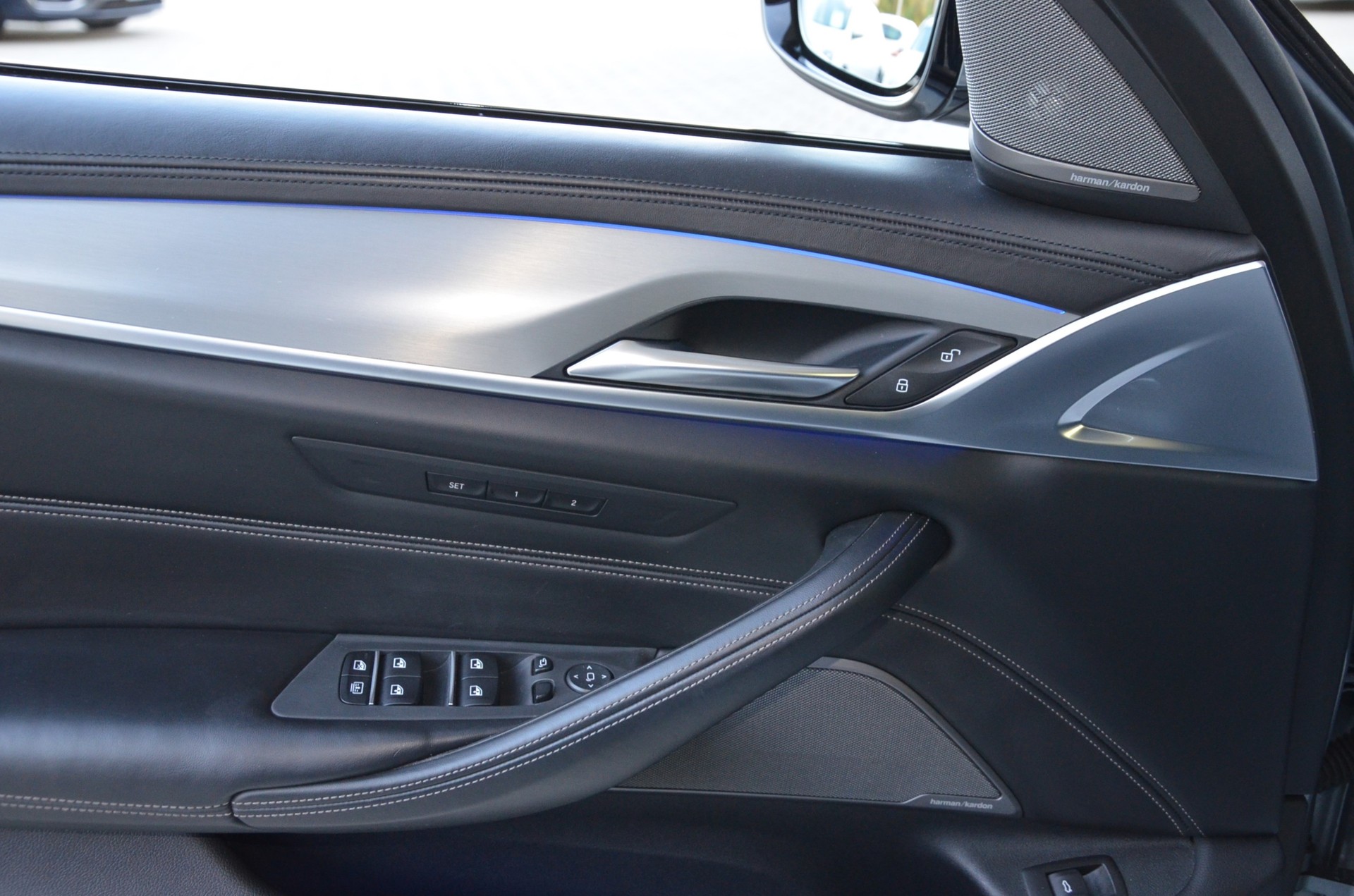 BMW-ALPINA D5 S BiTurbo 3.0d xDrive Switch-Tronic*Frisch ab MFK,1 Jahr oder 20'000km Garantie*-image-22
