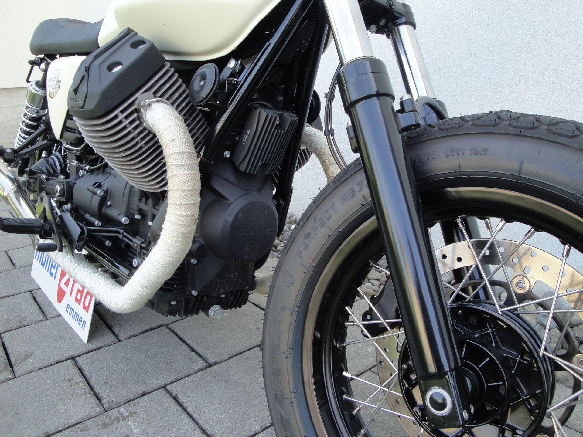 MOTO GUZZI V7 II Special Bobber-image-4