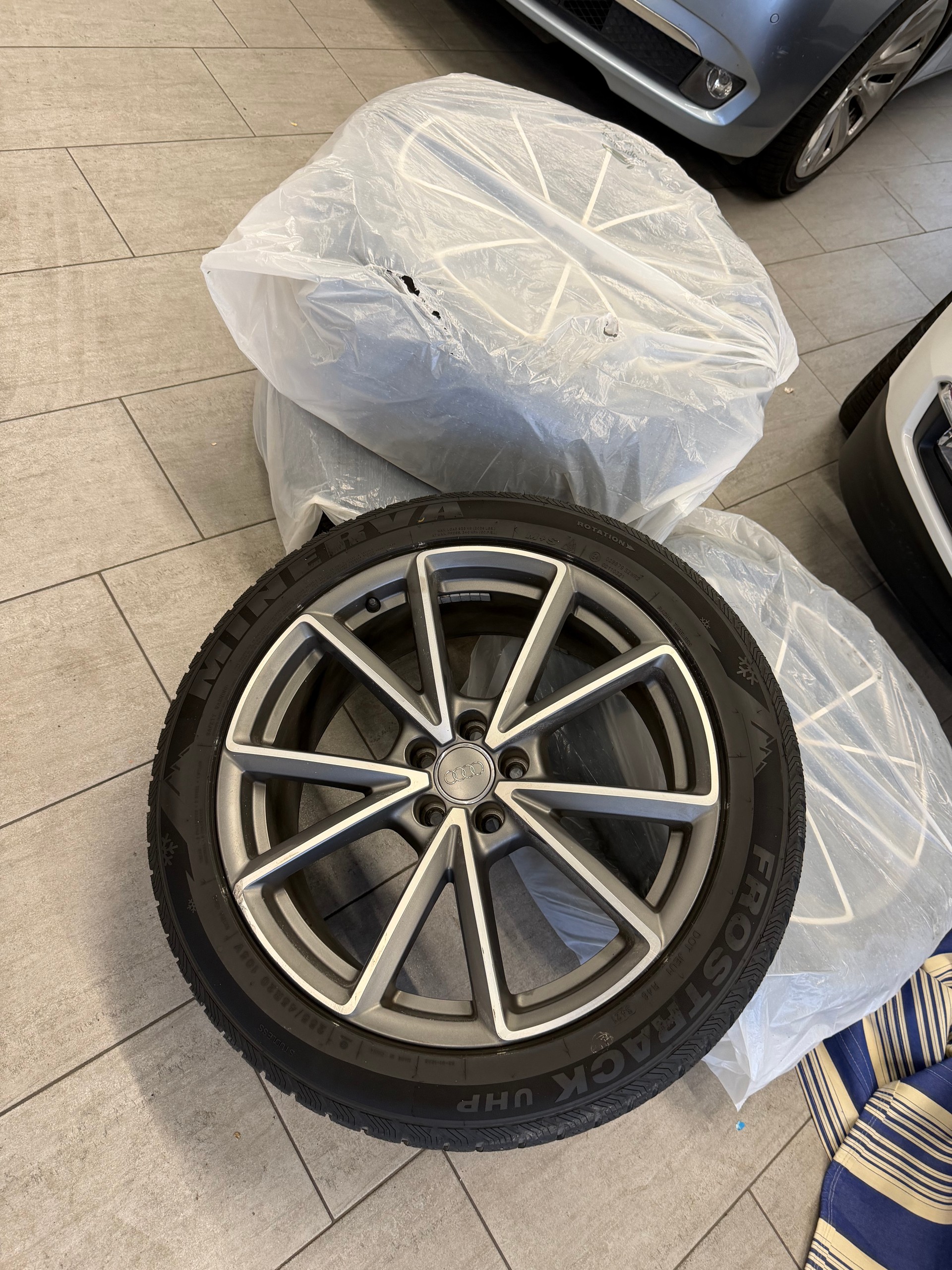 AUDI SQ5 3.0 TDI plus quattro tiptronic-image-25
