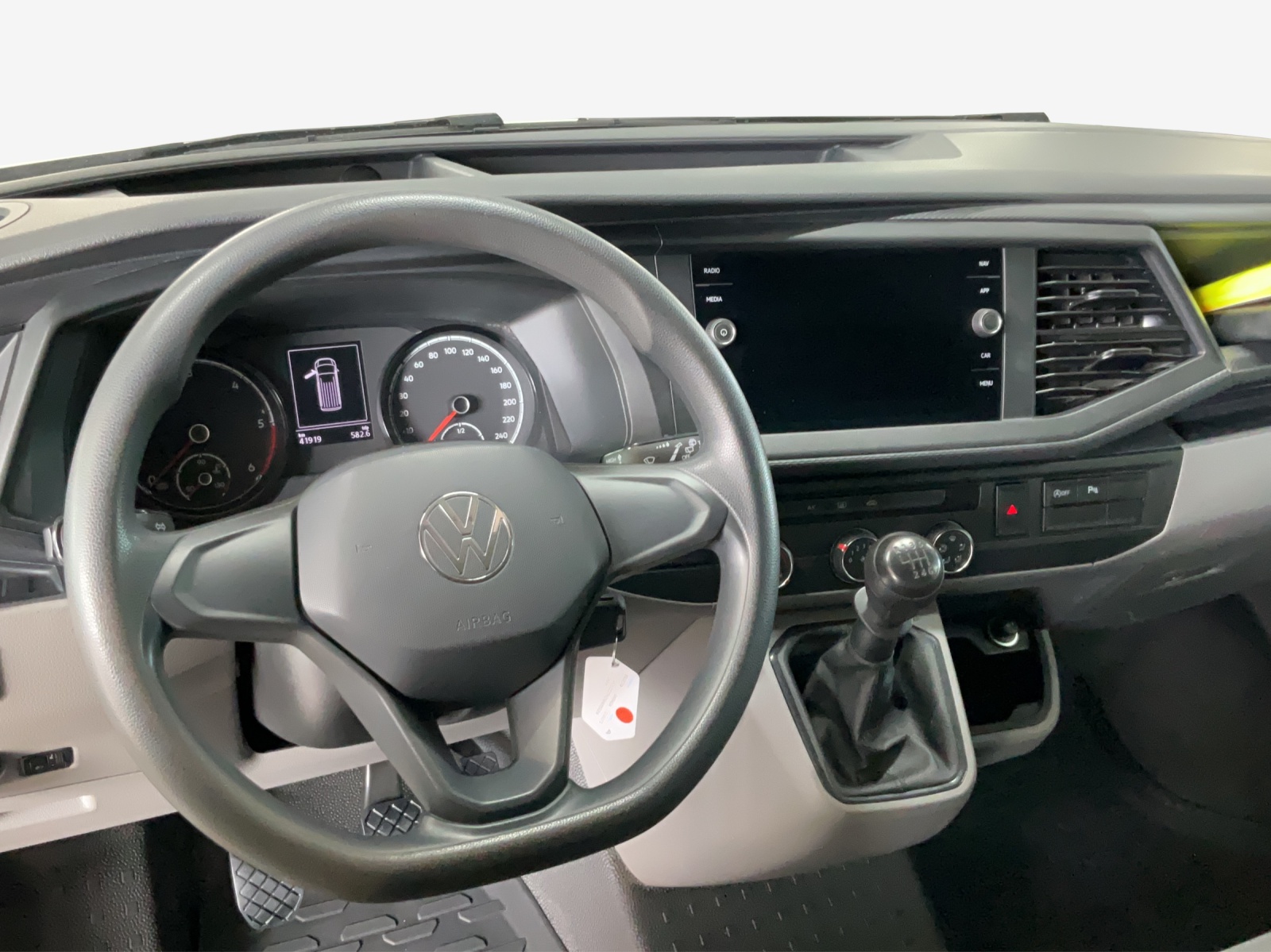 VW T6.1 2.0 TDI 4Motion-image-8