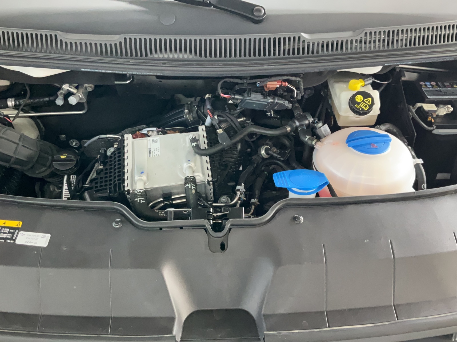VW T6.1 2.0 TDI 4Motion-image-13
