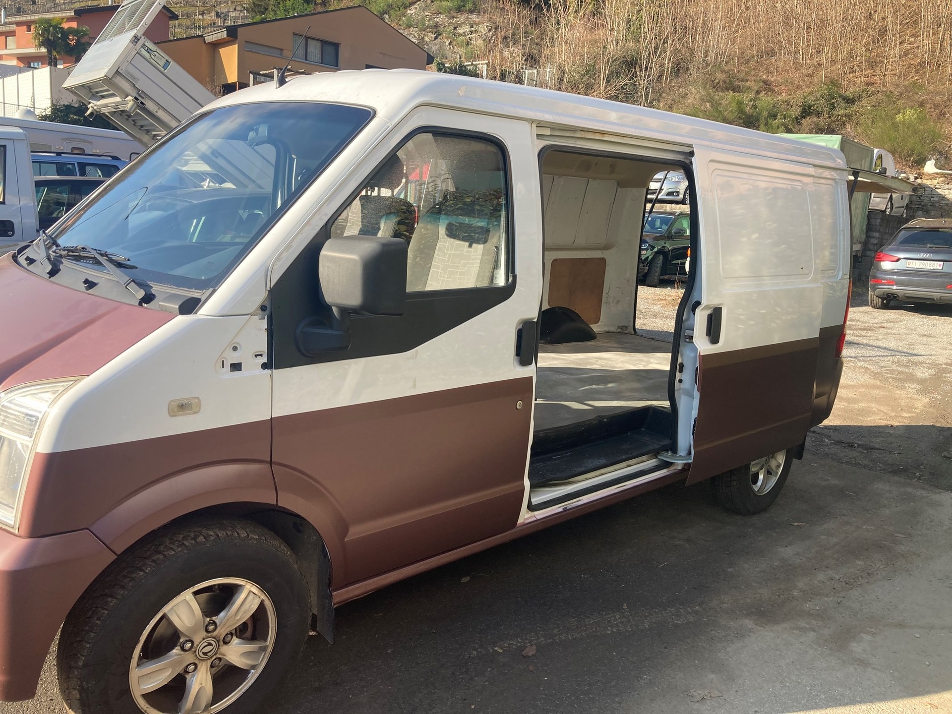 DFSK C35 1.5 Kasten-image-2