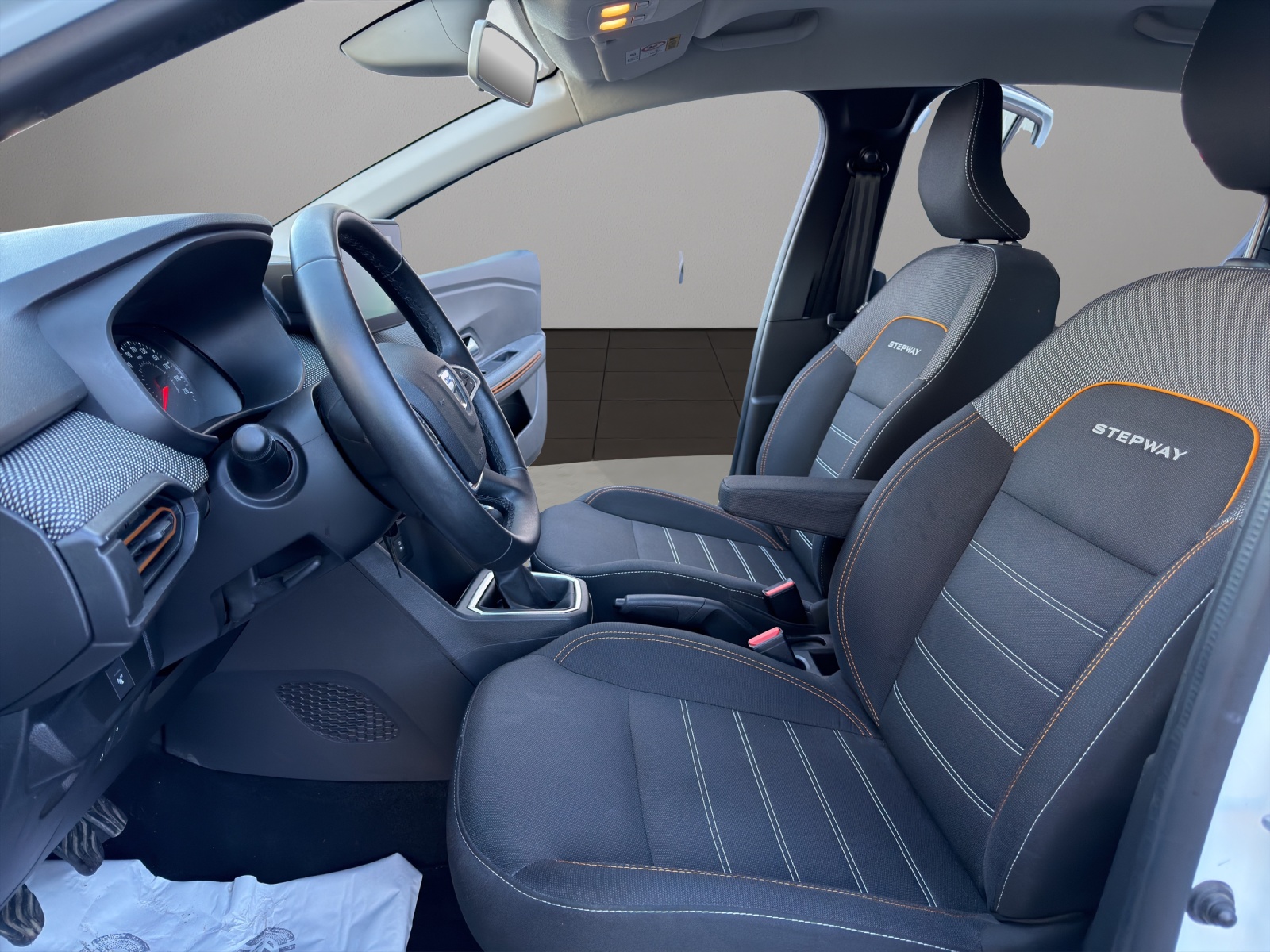 DACIA Sandero Stepway TCe 90 Comfort-image-8