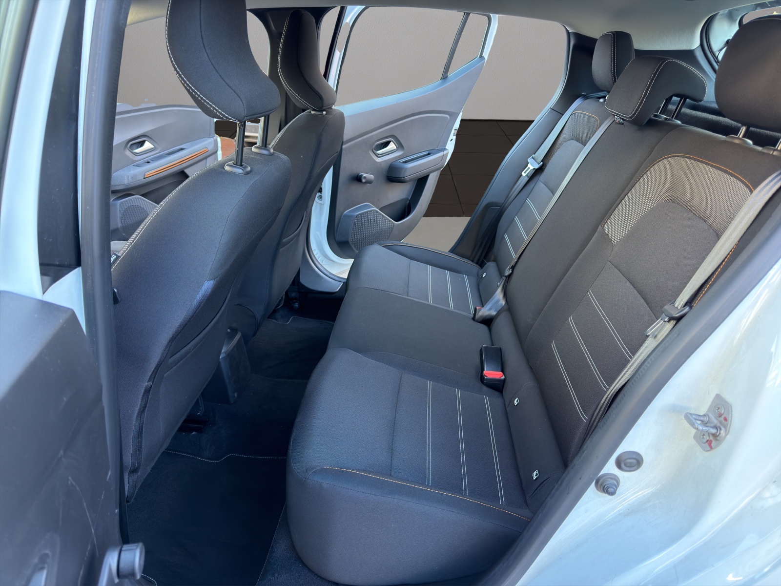 DACIA Sandero Stepway TCe 90 Comfort-image-12