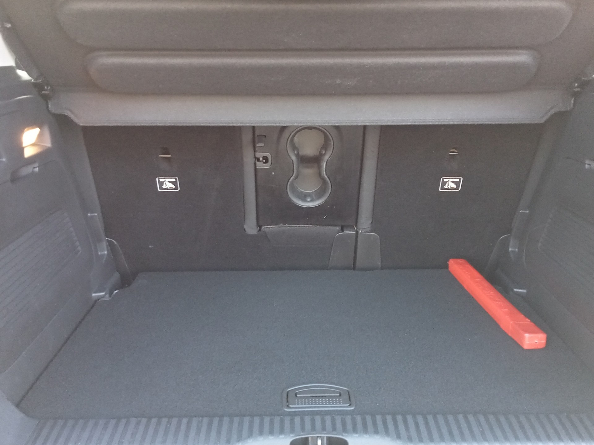 CITROEN C3 Aircross 1.2i PureTech Shine-image-13