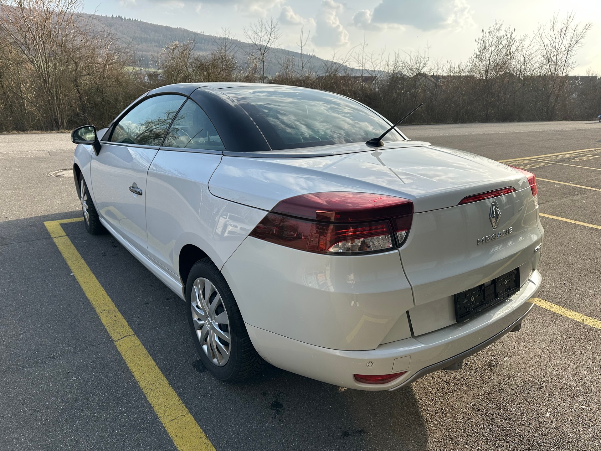 RENAULT Mégane CC 2.0 16V Turbo GT-image-2