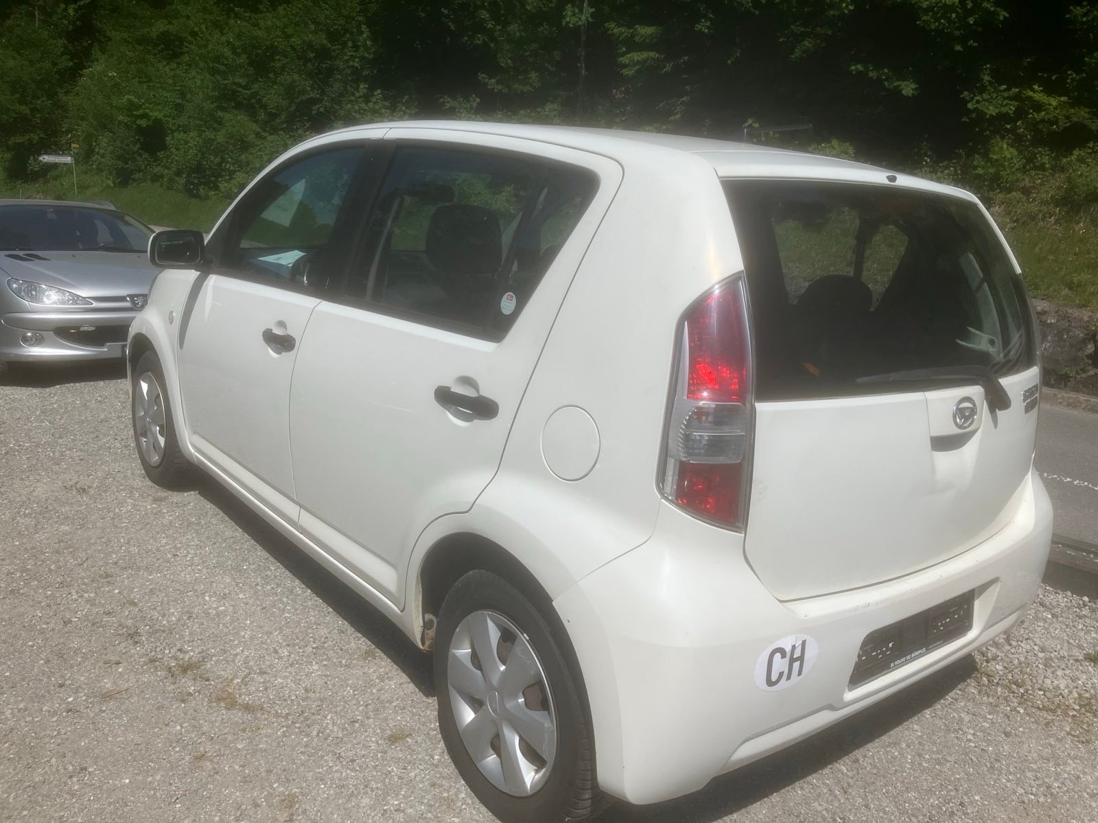 DAIHATSU Sirion 1.3 S 4WD-image-3