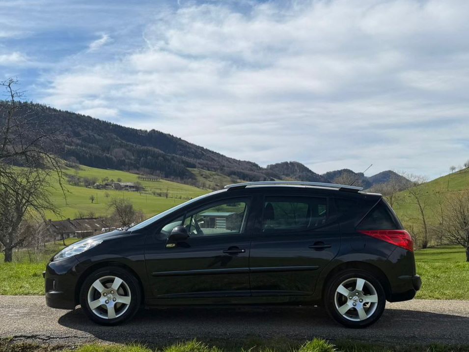 PEUGEOT 207 SW 1.6 16V Trendy Clim-image-1
