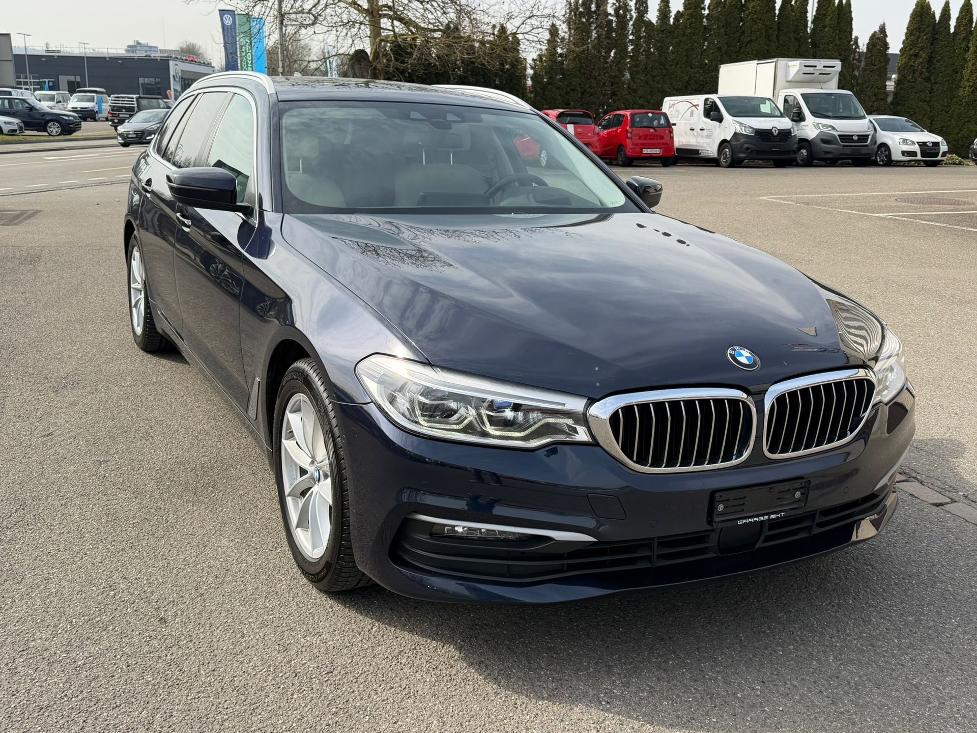 BMW 520d xDrive Touring Steptronic-image-5
