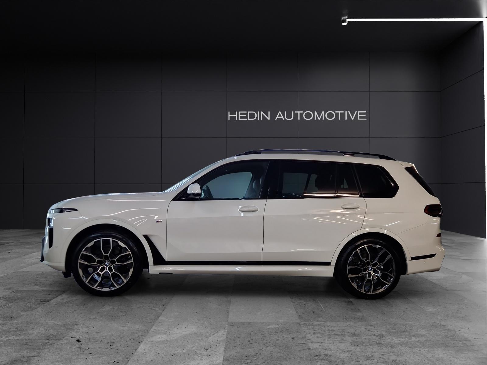 BMW X7 40d xDrive-showroom-element-1