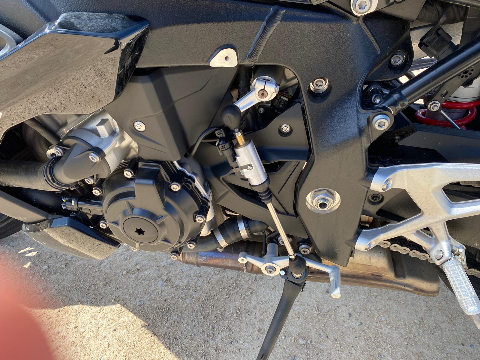 BMW S 1000 R-image-5