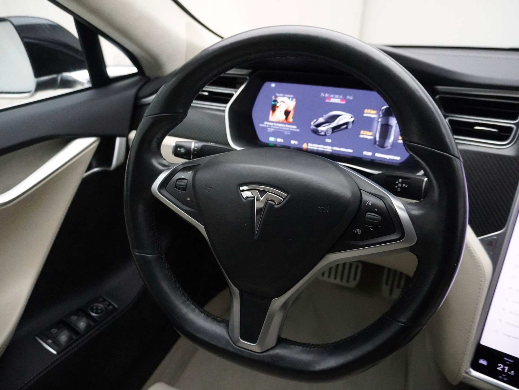 TESLA Model S 100 D Performance **FSD-Paket/MCU2-Update/CCS Update**-image-11
