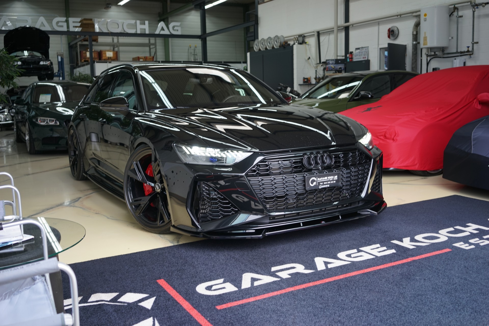 AUDI RS6 Avant 4.0 TFSI V8 quattro-image-12
