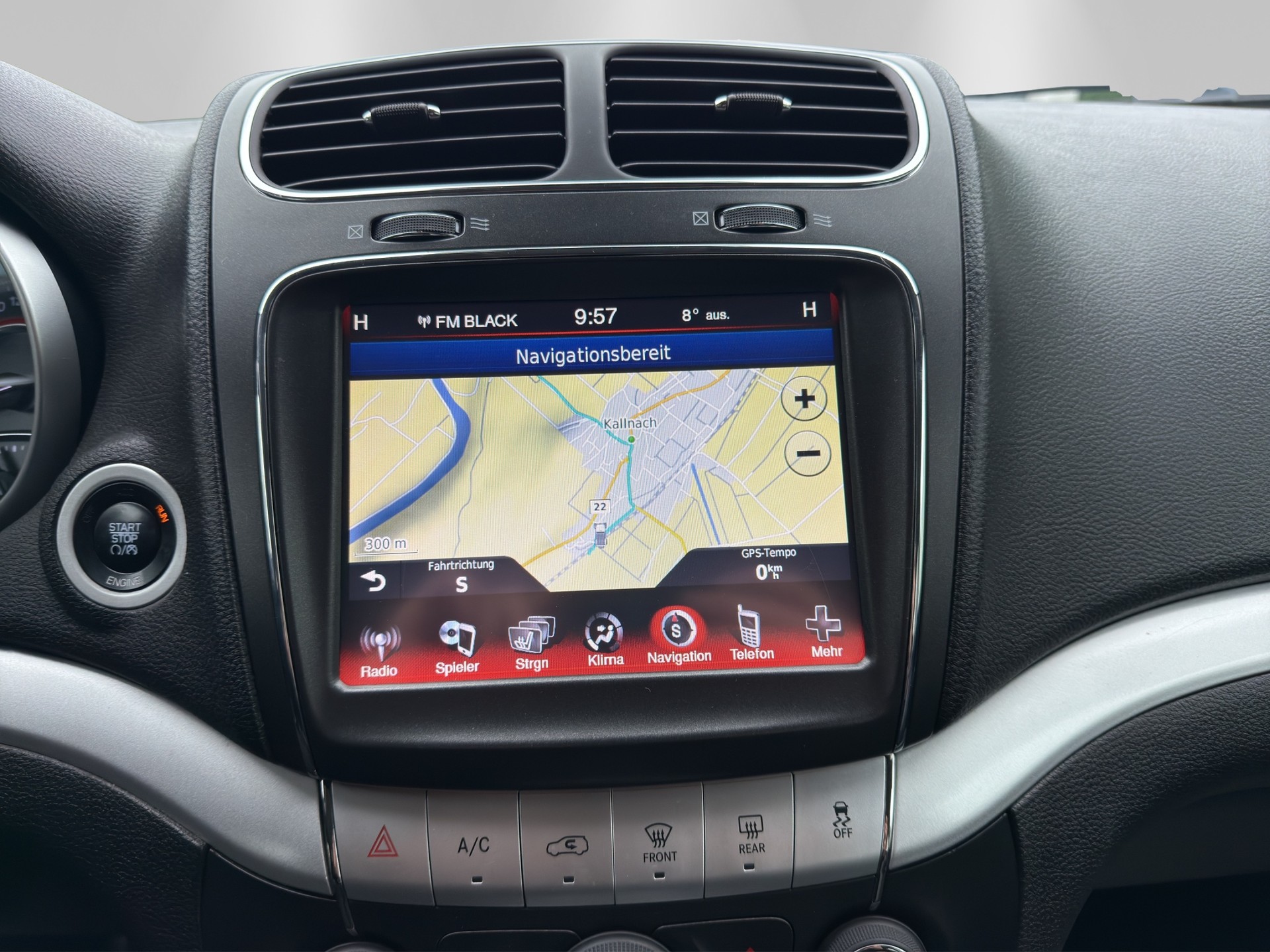 FIAT Freemont 3.6 V6 Lounge AWD Automatic-image-11