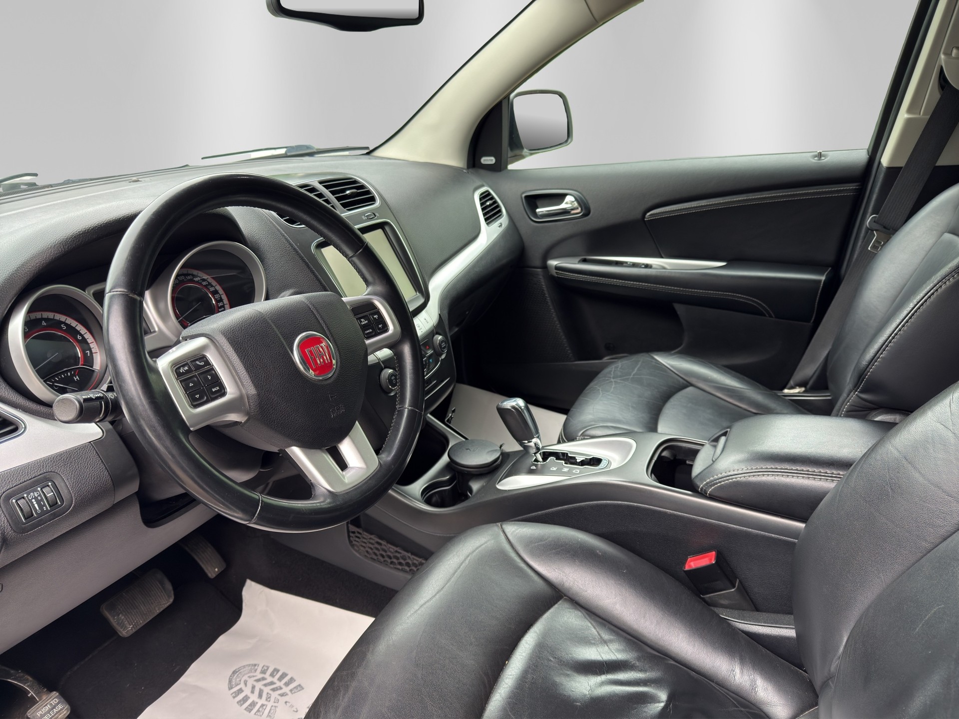 FIAT Freemont 3.6 V6 Lounge AWD Automatic-image-7
