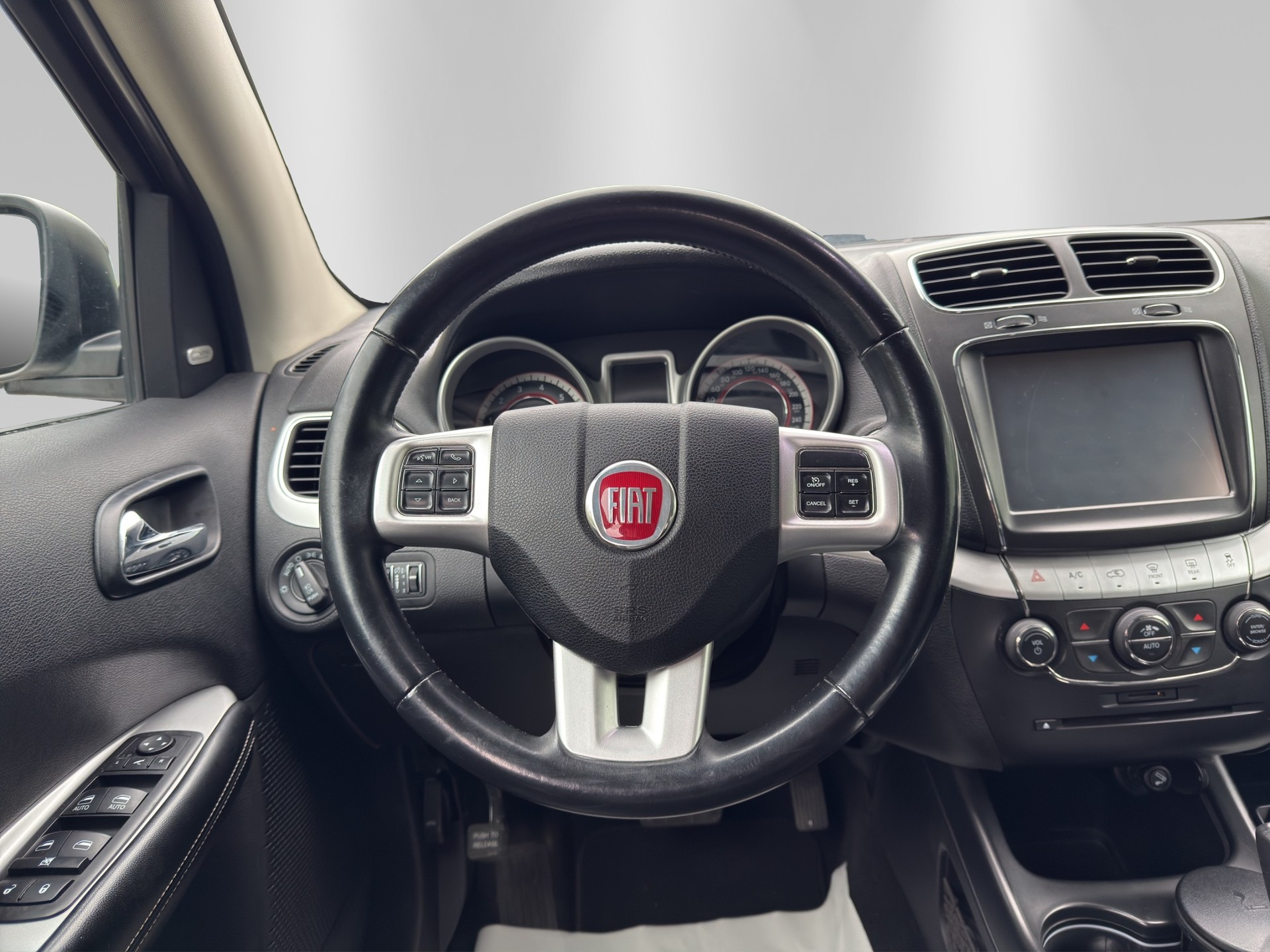 FIAT Freemont 3.6 V6 Lounge AWD Automatic-image-9