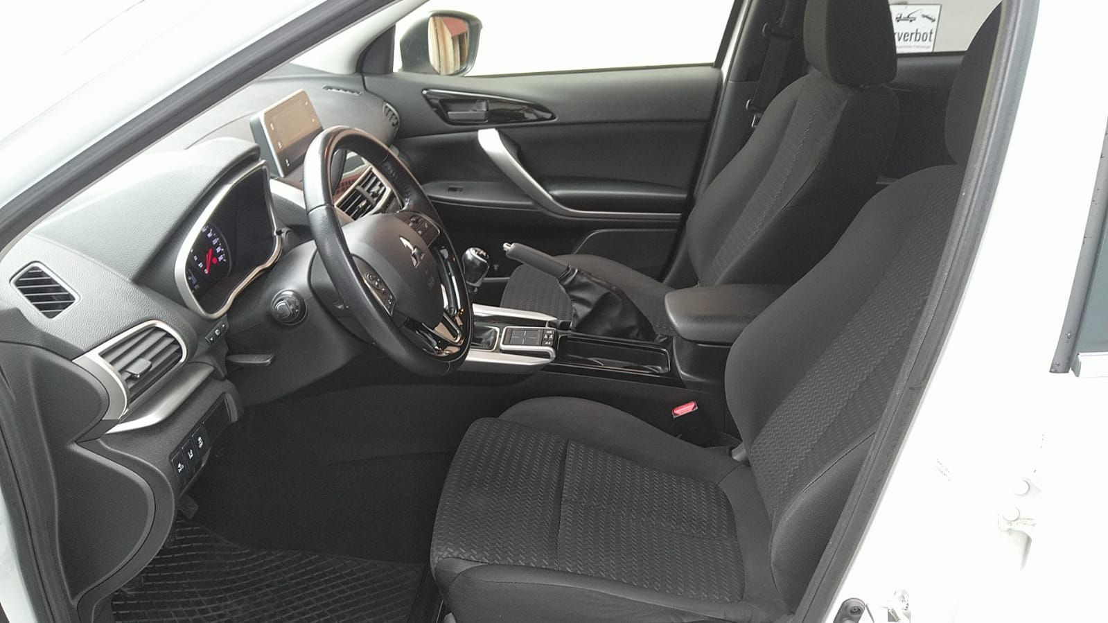 MITSUBISHI Eclipse Cross 1.5 T-Mivec Value 2WD-image-6