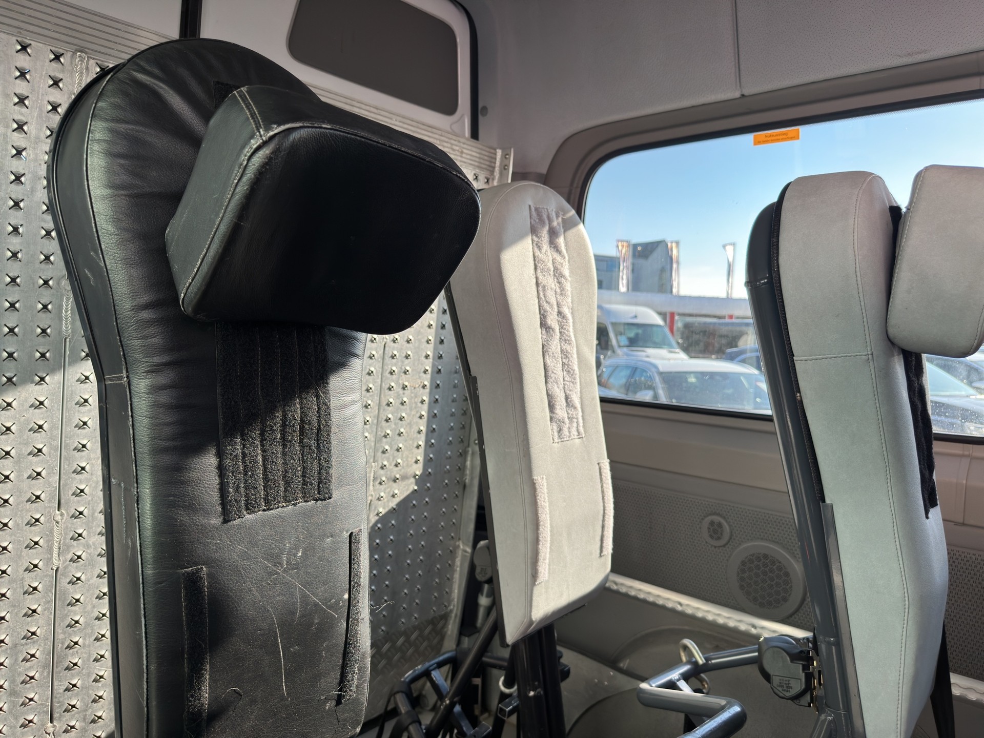MERCEDES-BENZ Sprinter 315 CDI Hochdach Kompakt mit Rampe-image-41