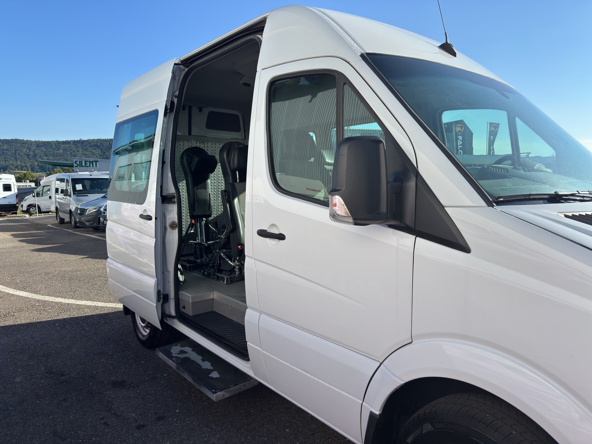 MERCEDES-BENZ Sprinter 315 CDI Hochdach Kompakt mit Rampe-image-56