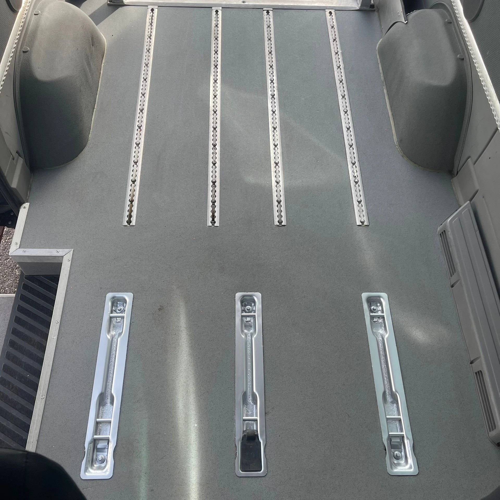 MERCEDES-BENZ Sprinter 315 CDI Hochdach Kompakt mit Rampe-image-43
