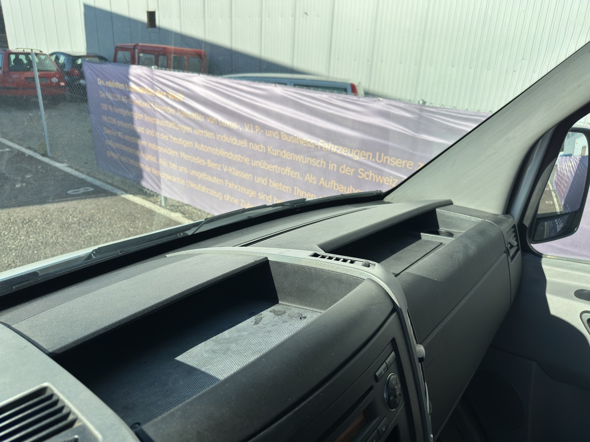 MERCEDES-BENZ Sprinter 315 CDI Hochdach Kompakt mit Rampe-image-27