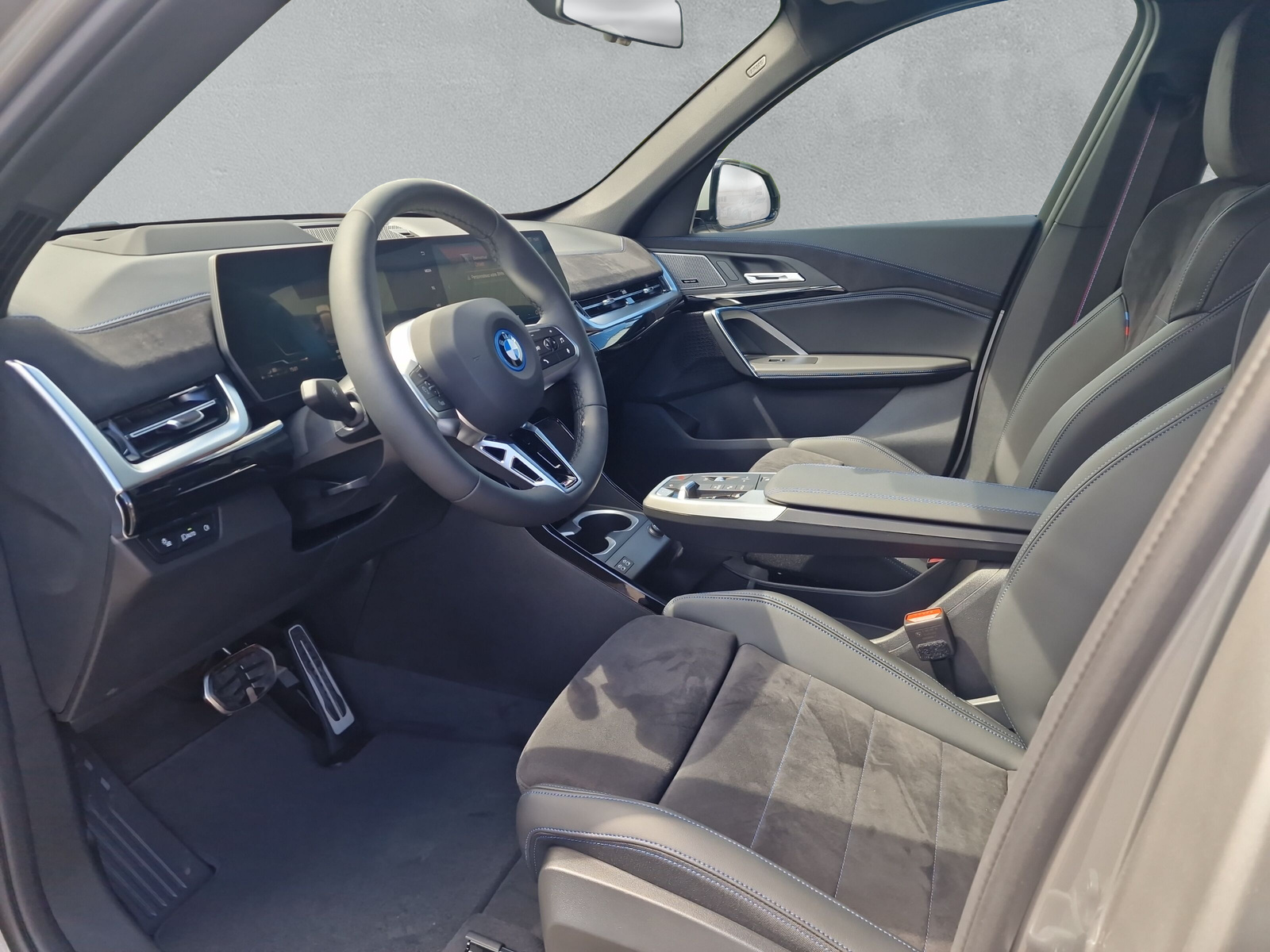 BMW X1 xDrive 30e M Sport Pro-image-10