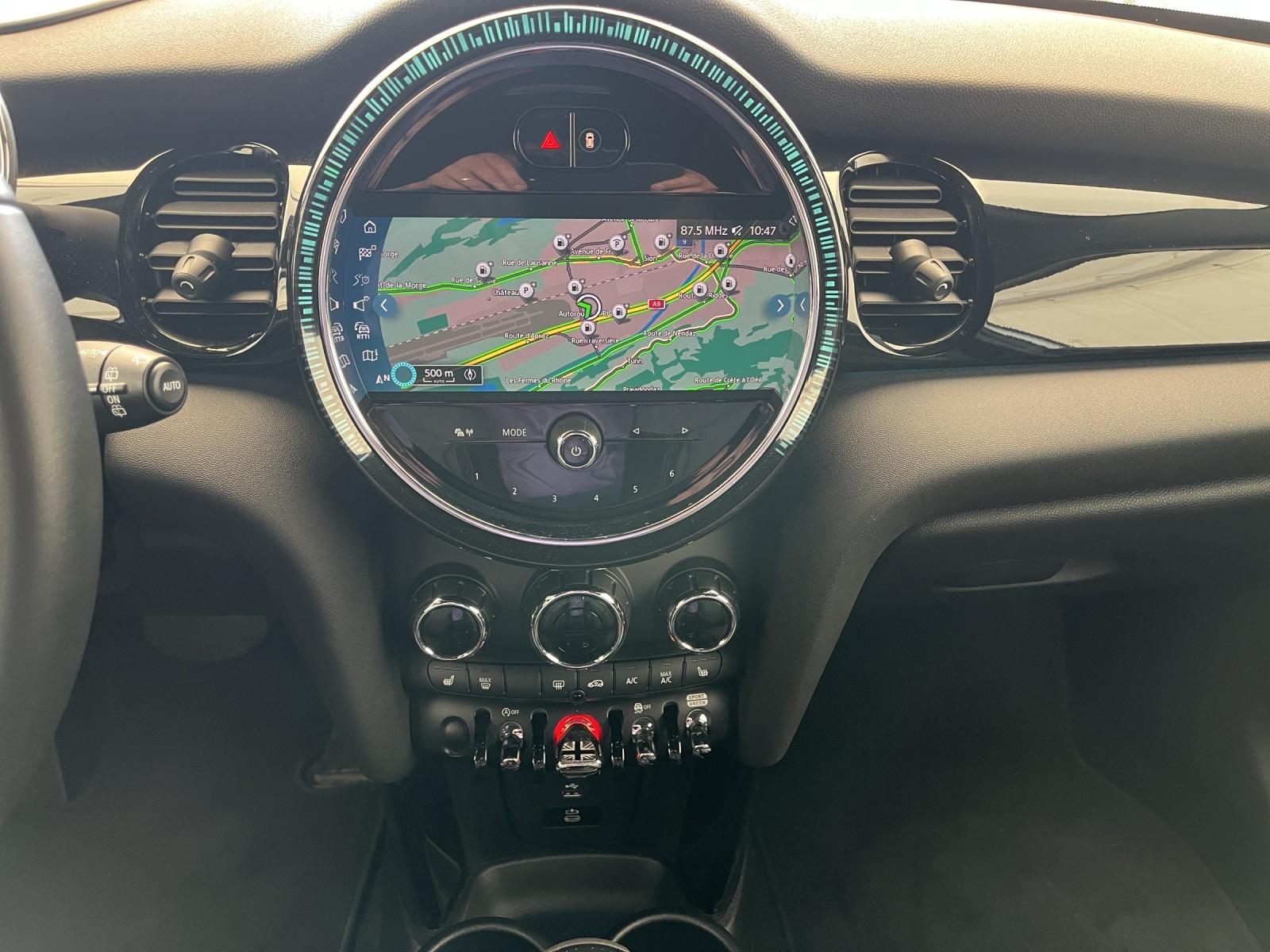 MINI Cooper Steptronic DKG (CH)-image-15