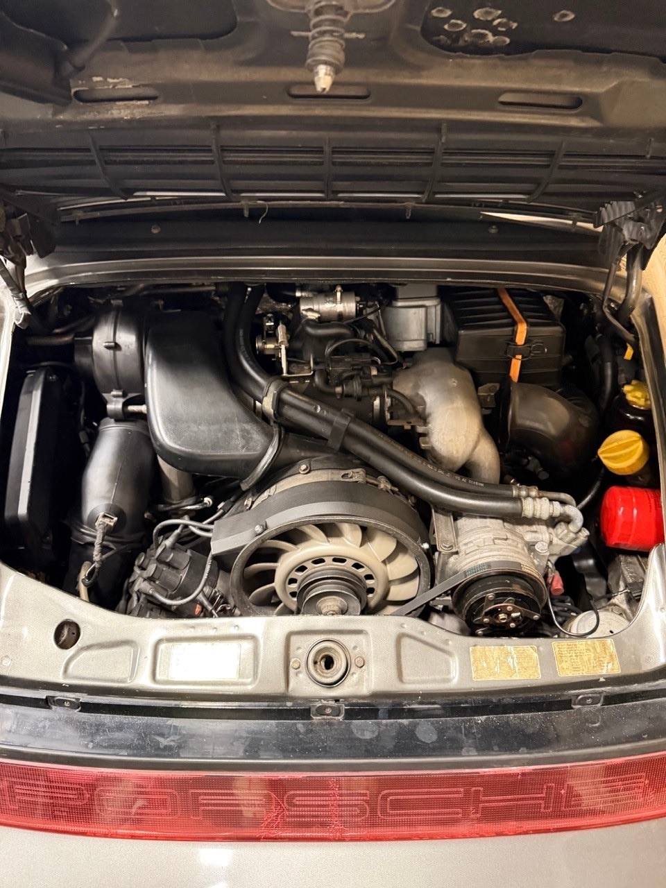 PORSCHE 911 Carrera 4 Cabrio-image-16
