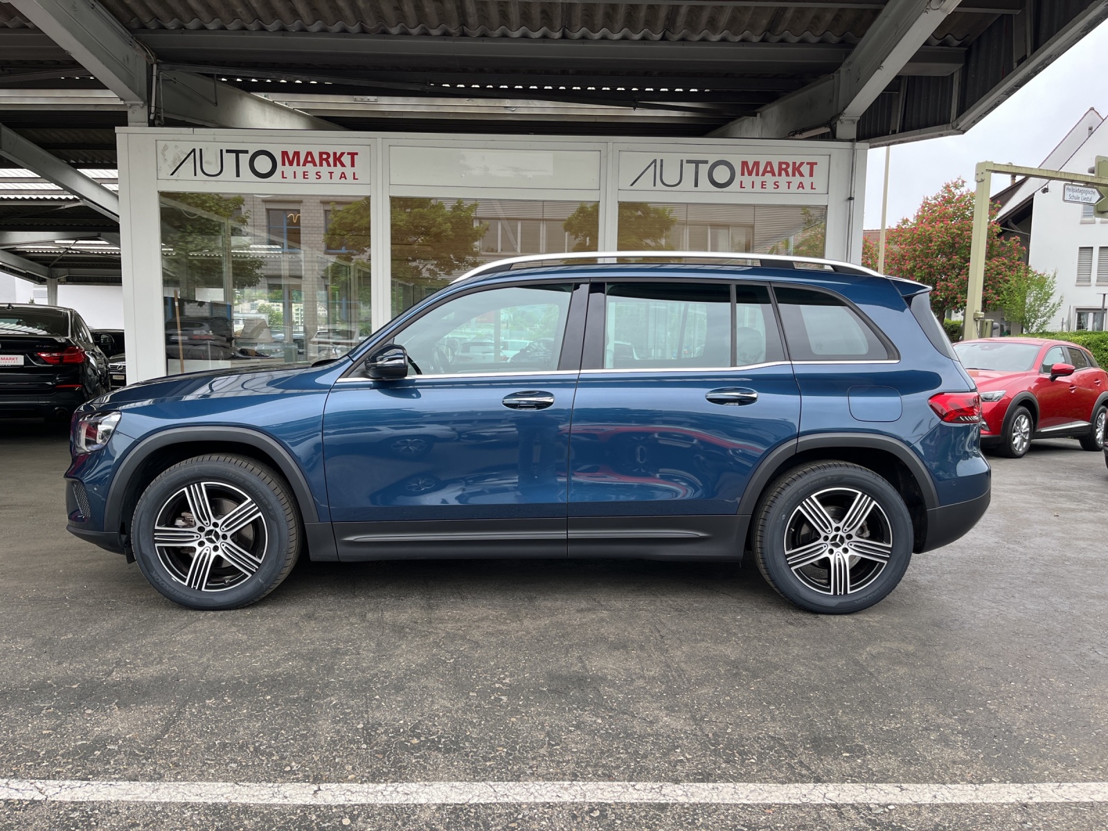 MERCEDES-BENZ GLB 180 d Style 8G-Tronic-showroom-element-1