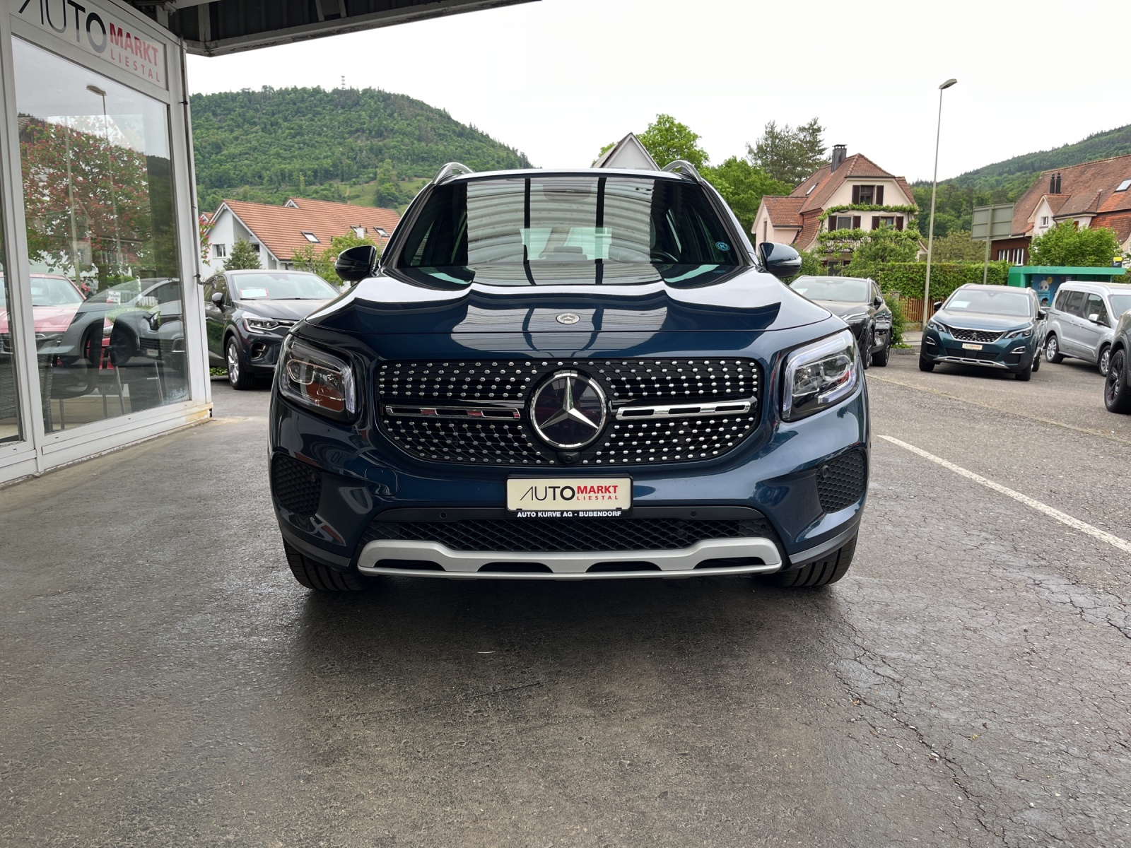 MERCEDES-BENZ GLB 180 d Style 8G-Tronic-image-5